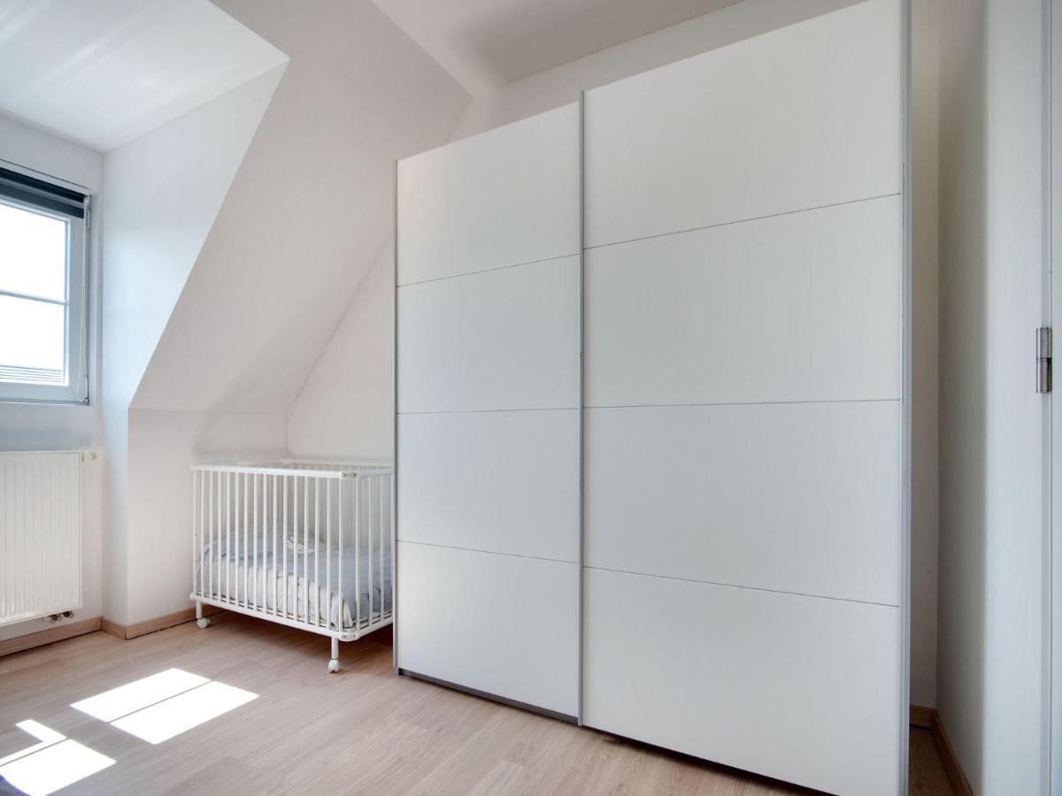 Modern Holiday Home In De Haan With Garden エクステリア 写真