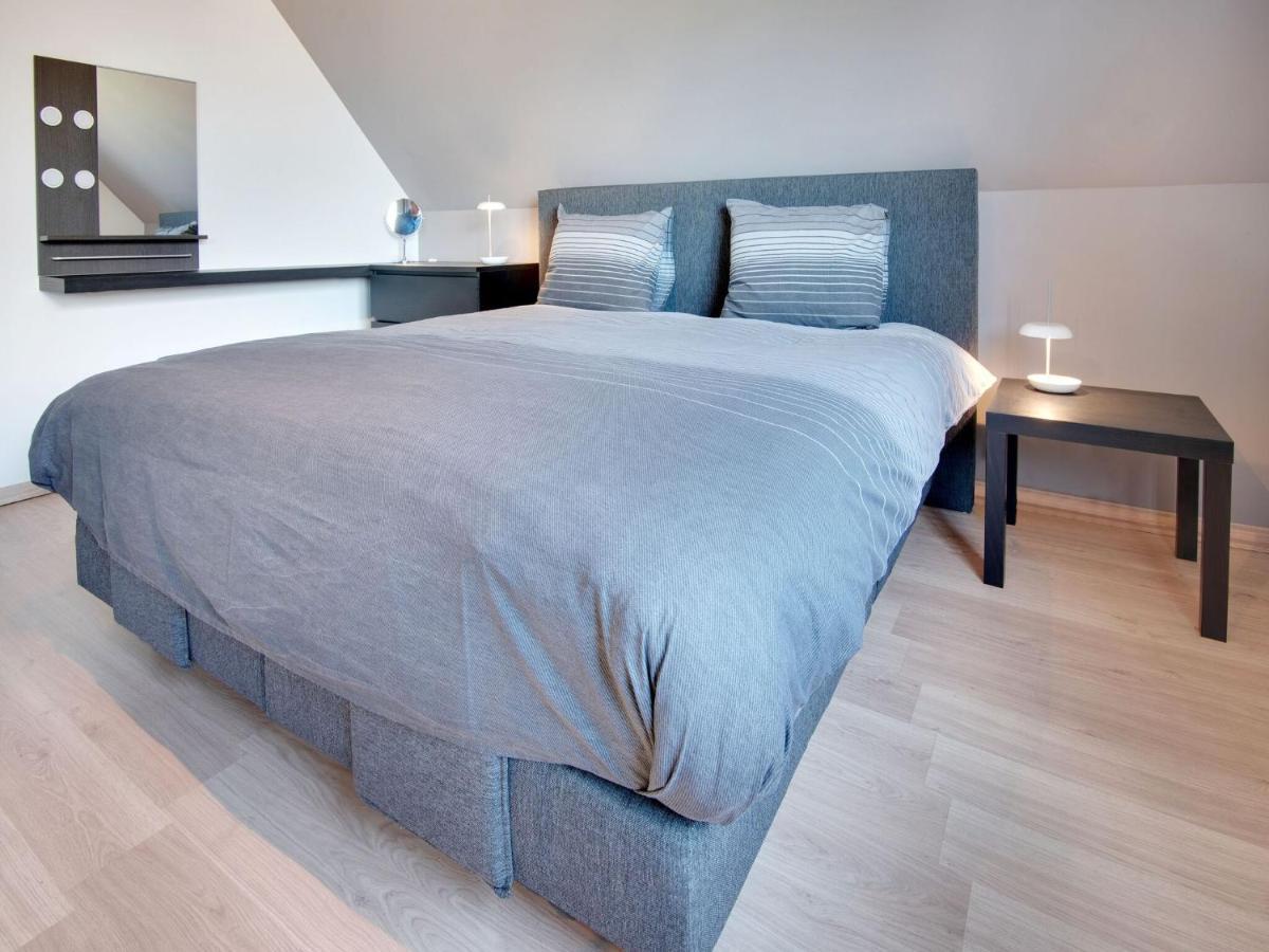 Modern Holiday Home In De Haan With Garden エクステリア 写真