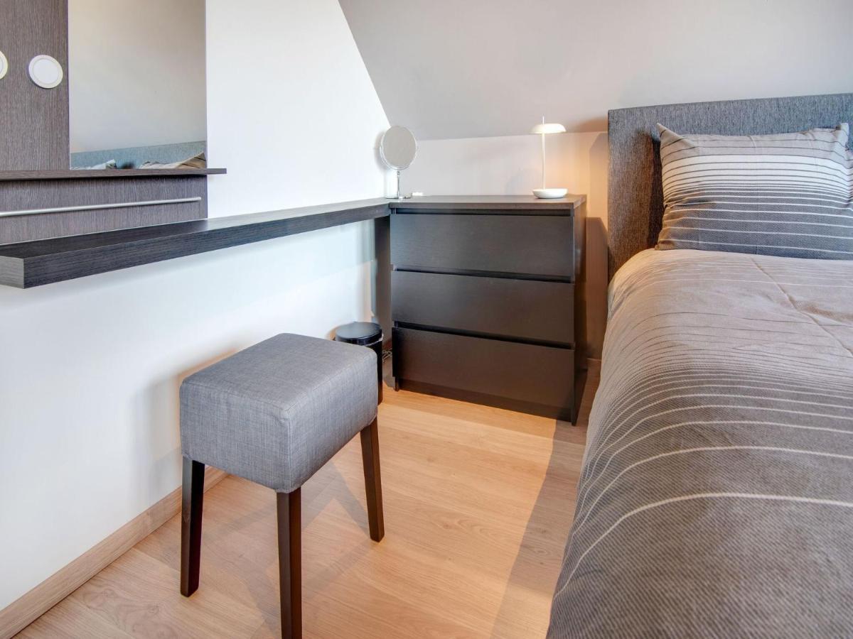 Modern Holiday Home In De Haan With Garden エクステリア 写真